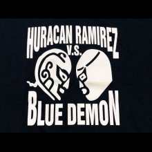 他の写真1: ウラカン・ラミレス VS ブルー・デモン Tシャツ color:[navy] size:[Ｍ]