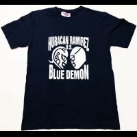 ウラカン・ラミレス VS ブルー・デモン Tシャツ color:[navy] size:[Ｍ]