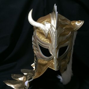 画像: 初代タイガーマスク ＆ ウルティモ・ドラゴン 両名直筆サイン入り 試合用ハーフマスク